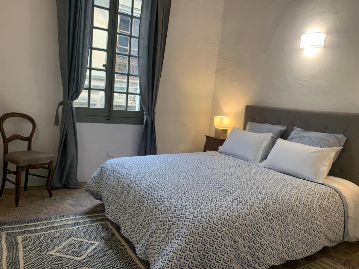Cosy Centre Historique Apartment Arles Luaran gambar